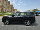 Toyota Land Cruiser 300 Series (GRJ300) – Black – 2026 Model